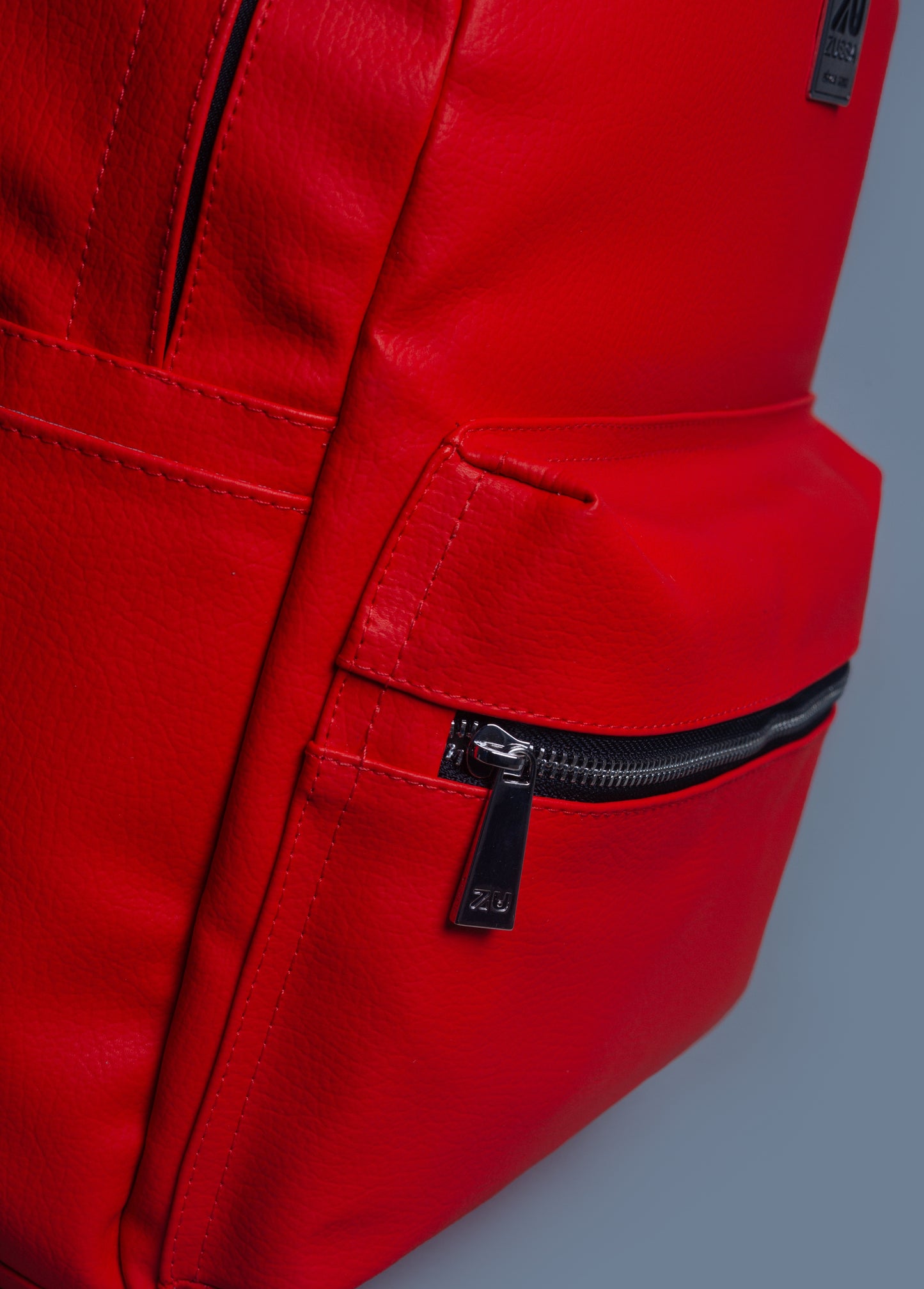 BACKPACK CLASSIC ROJO - ZUSSA