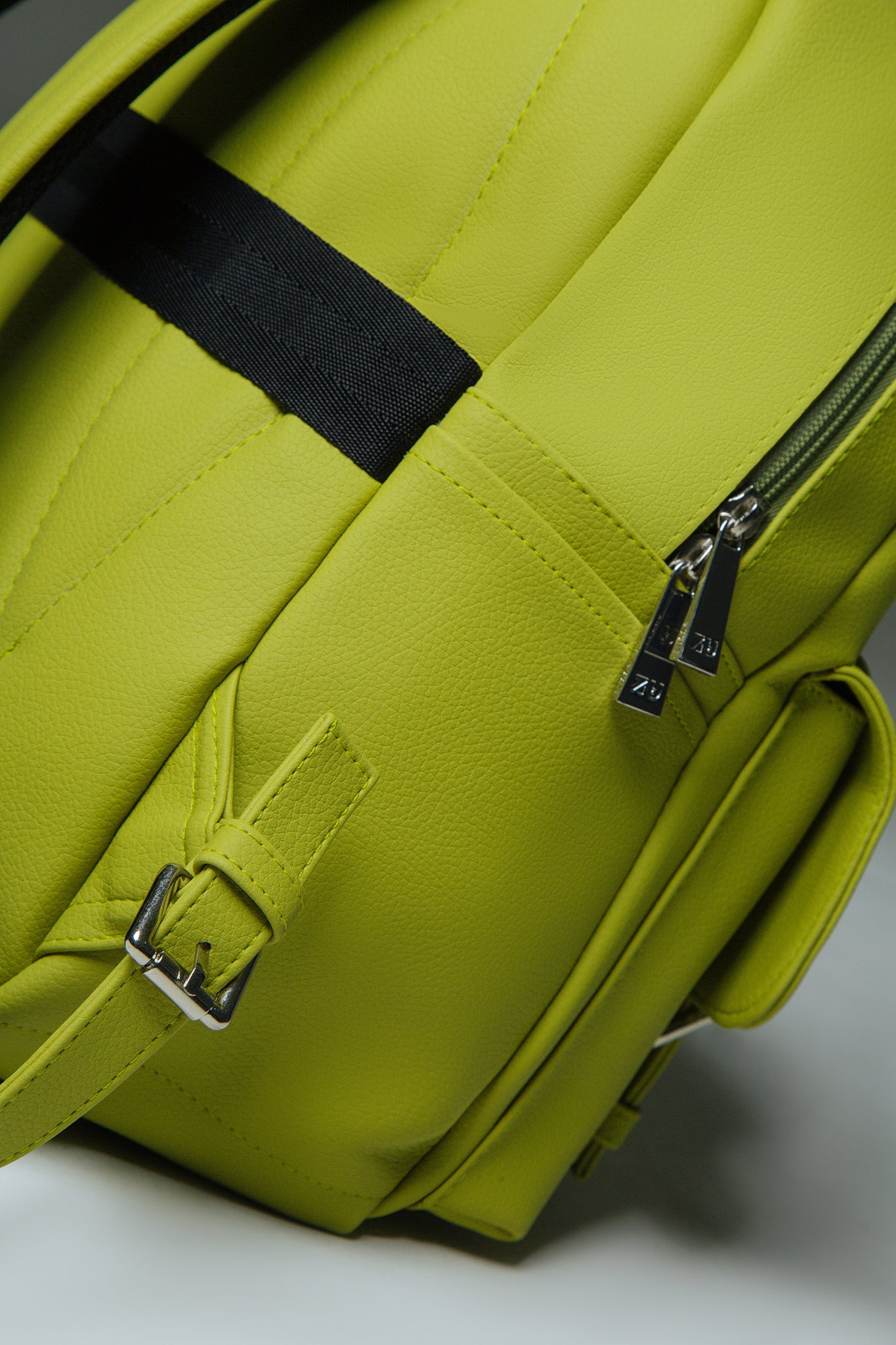 BELTBAG VERDE LIGHT