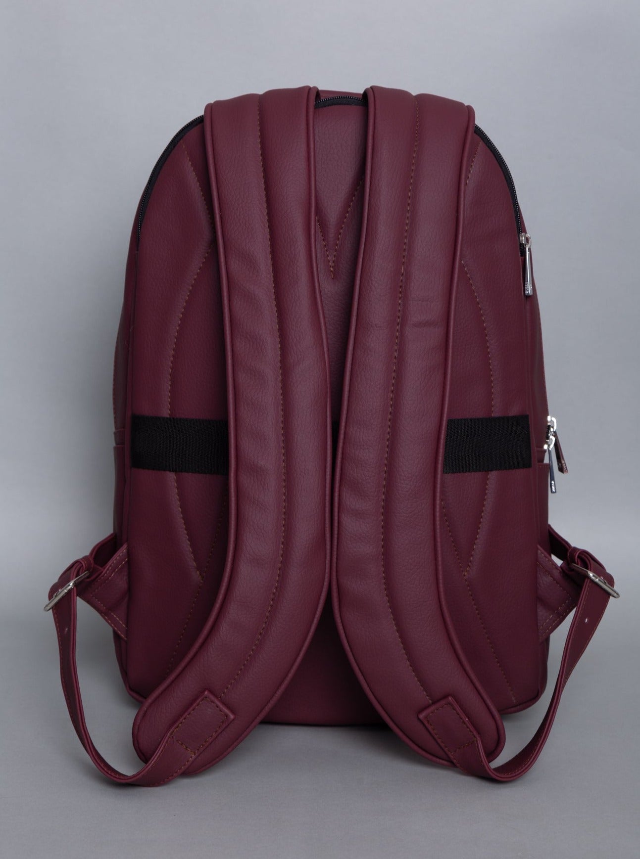 BACKPACK TITAN VINO TINTO - ZUSSA