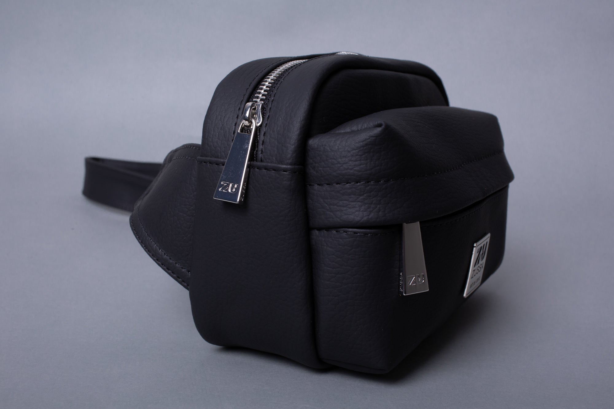 CANGUR DLX NEGRO - ZUSSA