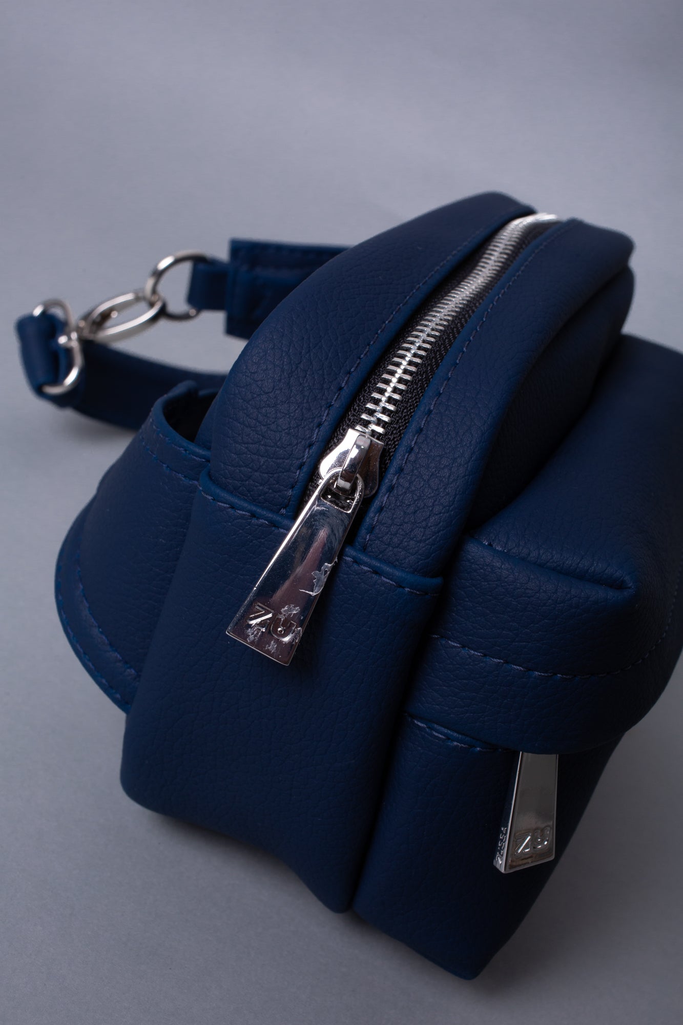 CANGUR DLX AZUL NAVY - ZUSSA