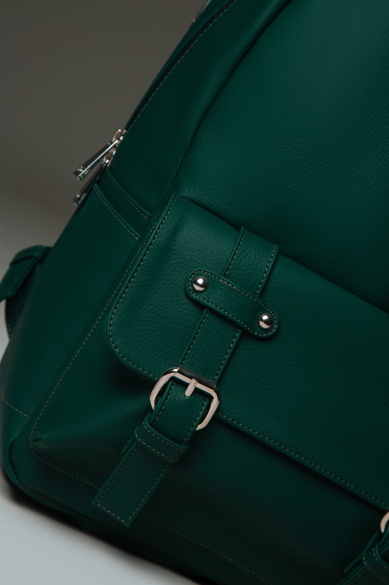 BACKPACK TITAN VERDE SELVA - ZUSSA